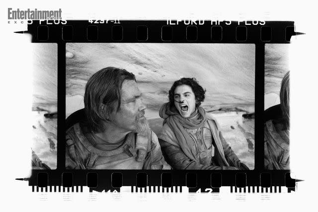 <p>Greig Fraser/Warner Bros.</p> Josh Brolin and Timothée Chalamet in 'Dune: Part 2'