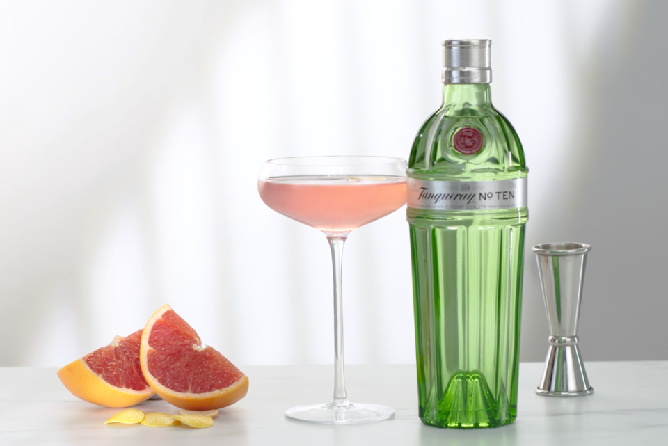 prosecco cocktails to try easy prosecco cocktail recipes