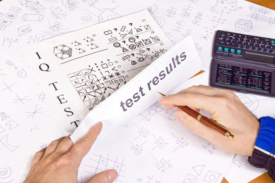 Aussagekräftige IQ-Tests sind normalerweise deutlich ausführlicher als drei Fragen (Symbolbild: Getty Images)