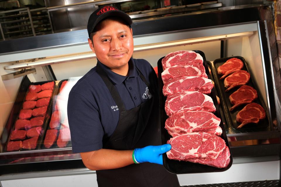 Texas Roadhouse employee and National Meat Cutting Challenge finalist Silvano Vicente will compete for a chance at $25,000 in March.