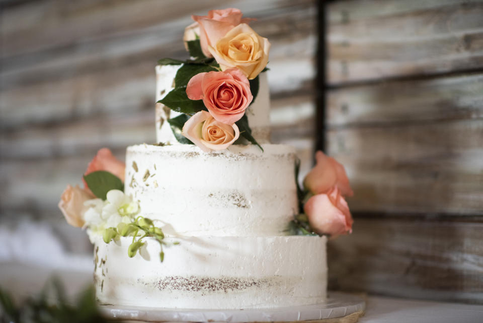 An einer Hochzeit kann so ziemlich alles schiefgehen – auch die Aufschrift der Torte. (Symbolbild: Getty Images)