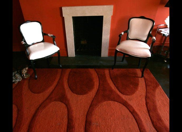One of the signature rooms at the Hotel Chelsea in New York City 25 June 2007.   <em>  TIMOTHY A. CLARY/AFP/Getty Images</em>