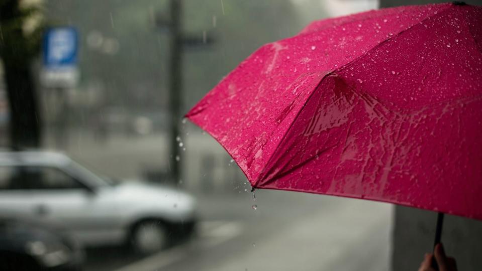 春節不宜送雨傘。（示意圖／unsplash）