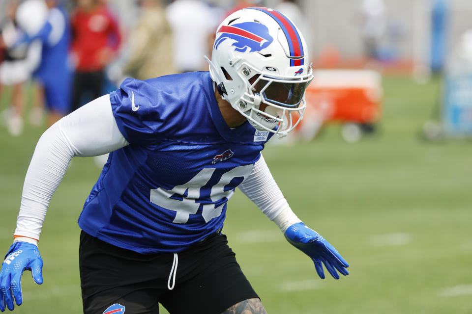 Buffalo Bills linebacker Shane Ray (49) runs a drill during NFL football practice in Orchard Park, N.Y., Tuesday, May 23, 2023. (AP Photo/Jeffrey T. Barnes)