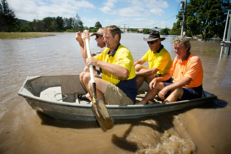 Tens of thousands of people have been evacuated from a string of towns in Queensland and New South Wales as the floods move south towards Ballina