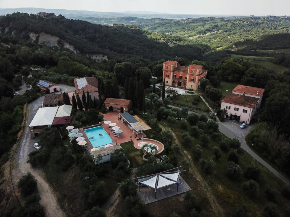 17th Century Villa Lena has its own organic farm, bar and restaurant (Villa Lena)