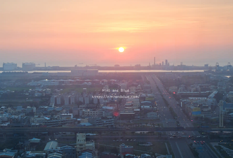 台中 梧棲 咖啡 夜景 童綜合頂樓咖啡17