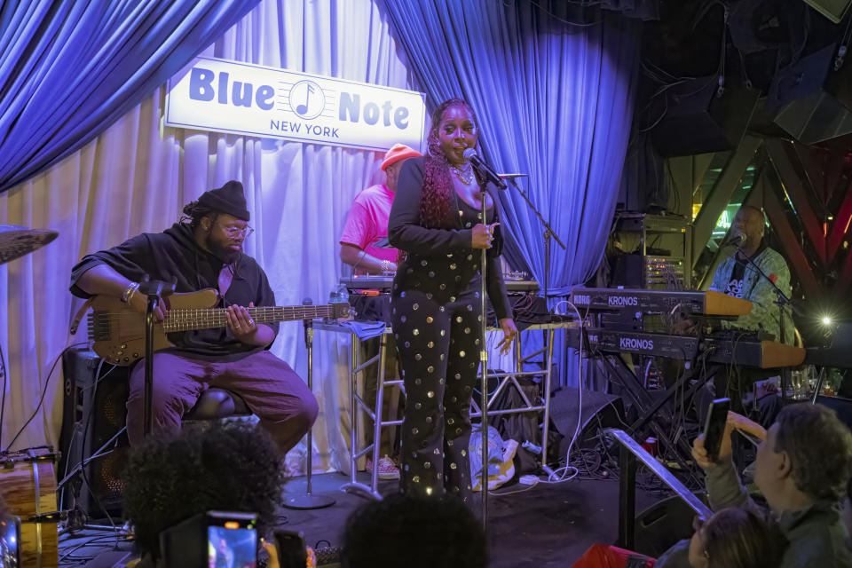 NEW YORK, NEW YORK - MAY 10: Mary J. Blige performs during Robert Glasper's set for the 2024 Strength of a Woman Festival and Summit at the Blue Note on May 10, 2024 in New York City. (Photo by Astrida Valigorsky/Getty Images)