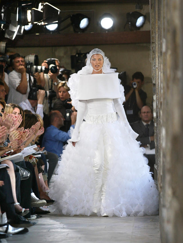 Karl Lagerfeld Ditches Wild Chanel Sets For a Couture-Style