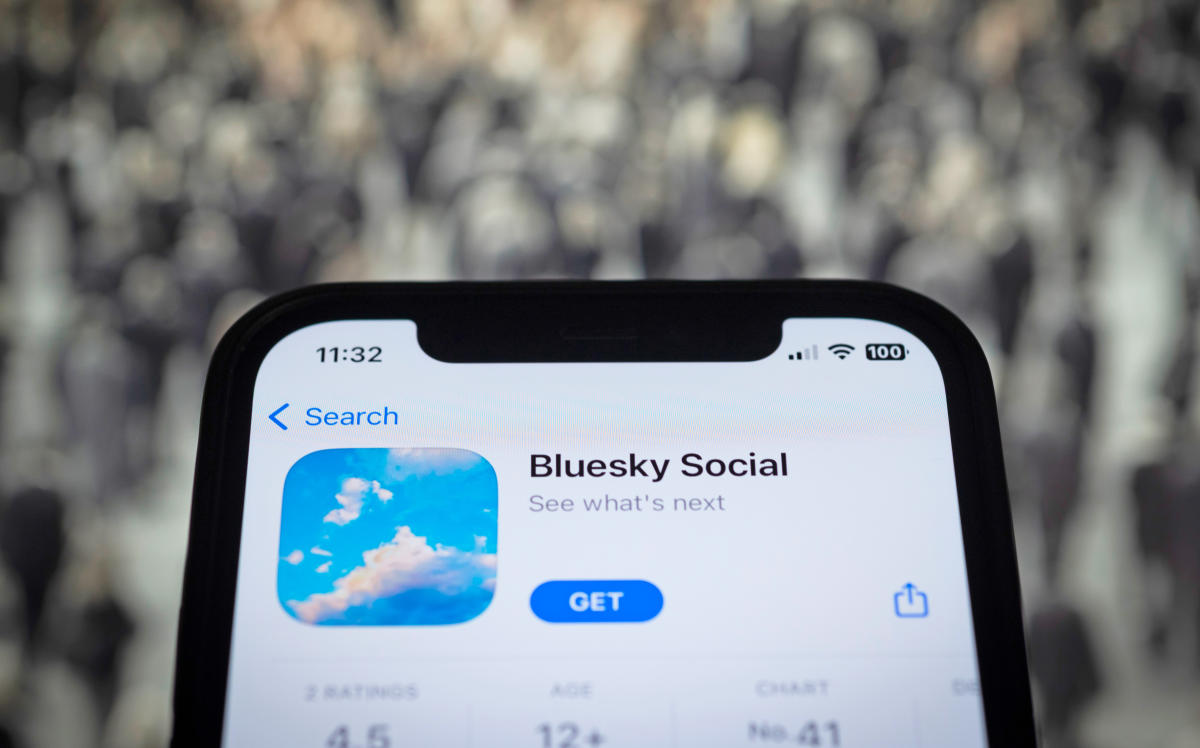 Twitter's decentralized alternative Bluesky arrives as an invite