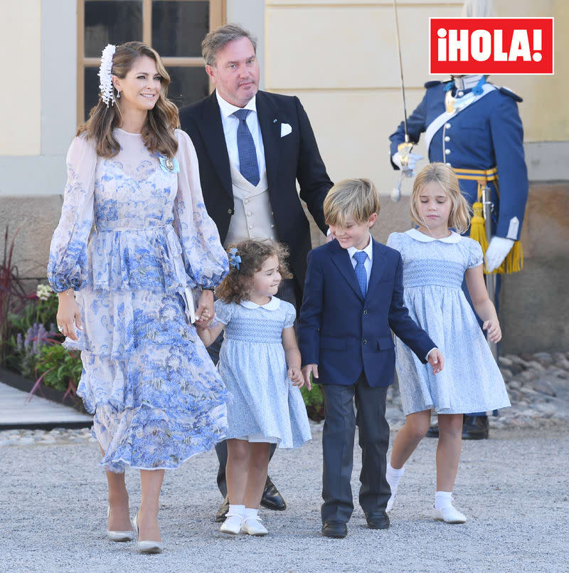 Magdalena de Suecia, Chris ONeill y sus tres hijos Leonore, Nicolas y Adrienne