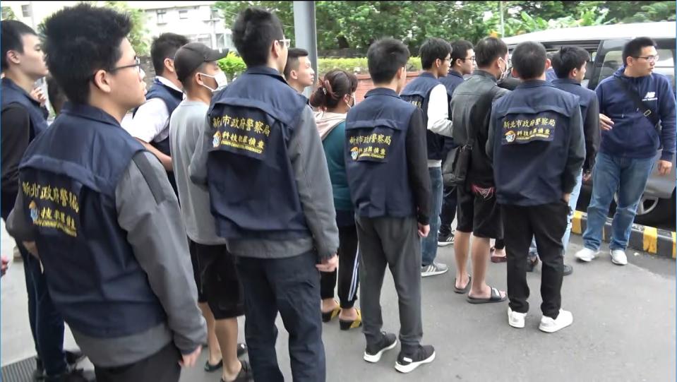 新北市刑事警察大隊加強清查非法地下匯兌集團之金流。（圖／新北市刑大科偵隊提供）