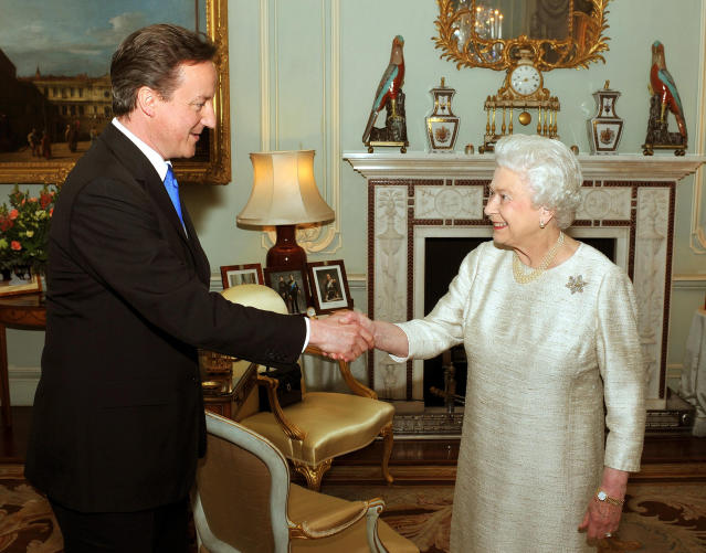 david cameron and the queen