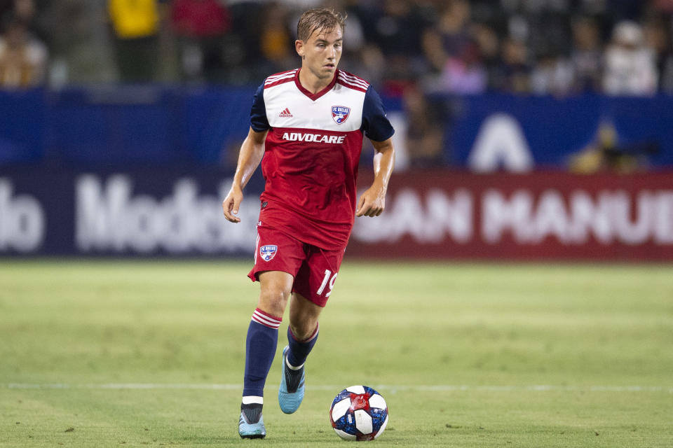 Aug 14, 2019; Carson, CA, USA; FC Dallas midfielder Paxton Pomykal (19) moves the ball during the first half against the LA Galaxy at Dignity Health Sports Park. Mandatory Credit: Kelvin Kuo-USA TODAY Sports