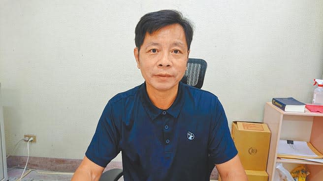 老一輩黑道大哥卻難忘台南警界「蝦仔」名號，他就是屢破台灣多起重大刑案的黃文夏。（程炳璋攝）