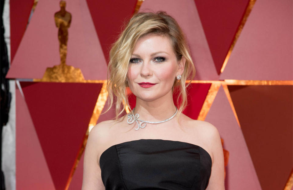 Kirsten Dunst has mixed feelings about her early success credit:Bang Showbiz