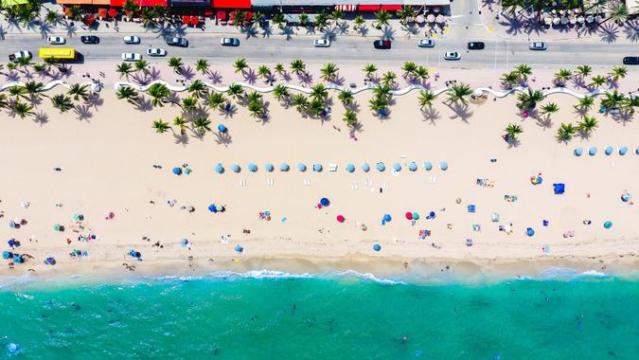 Florida vs. Arizona: Which Retirement Location Has the Best Value for Your  Money?