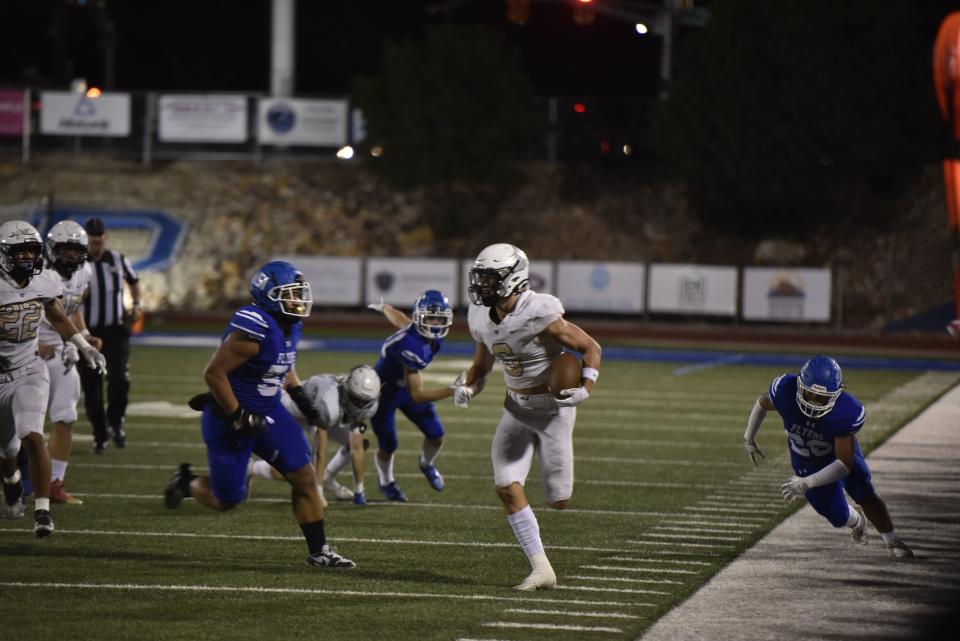 Desert Hills beat Dixie 56-21 last week in the return of Noah Fuailetolo. This week is another test for the Thunder as they head to Snow Canyon.