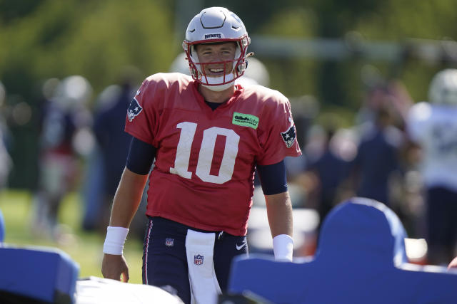 Patriots QB Mac Jones makes waves as a trash talker