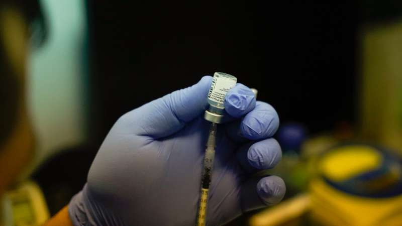 新冠肺炎疫苗。（Mohamad Cheblak/MSF）