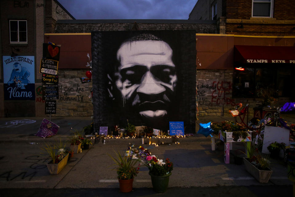 Gedenken an George Floyd in Minneapolis, Minnesota. (Bild: Joshua Lott/The Washington Post via Getty Images)