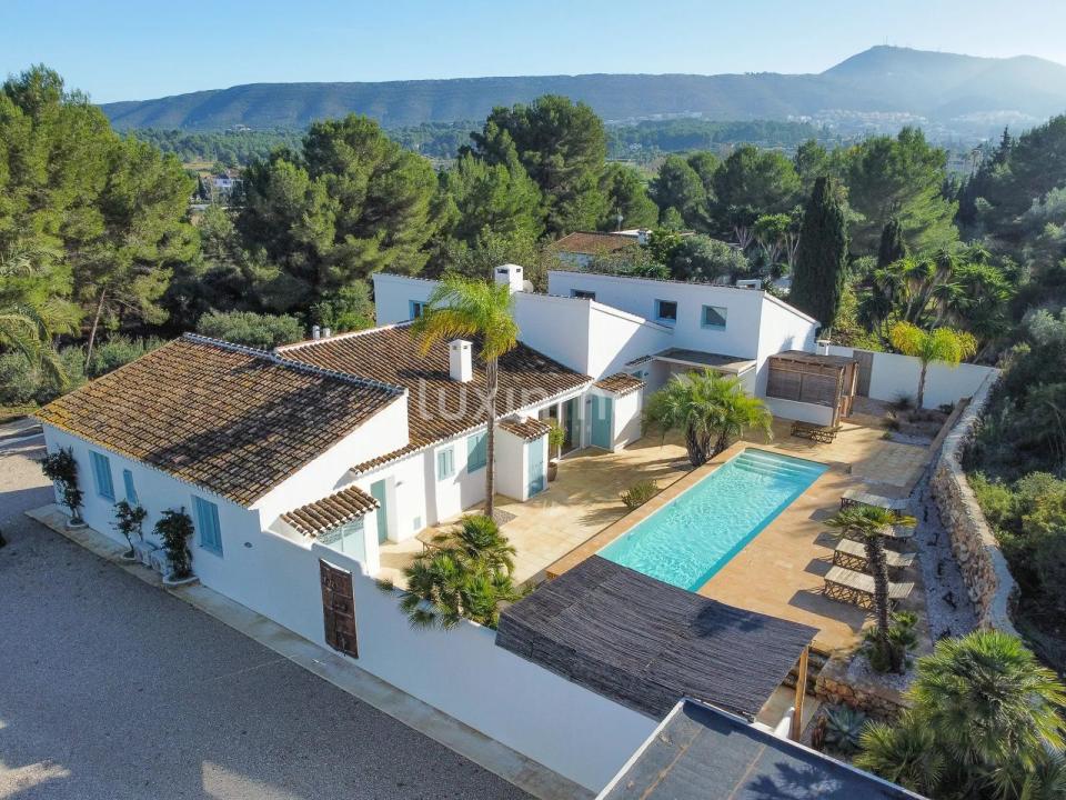 Una casa-atelier en la que desconectar de todo en pleno Jávea.