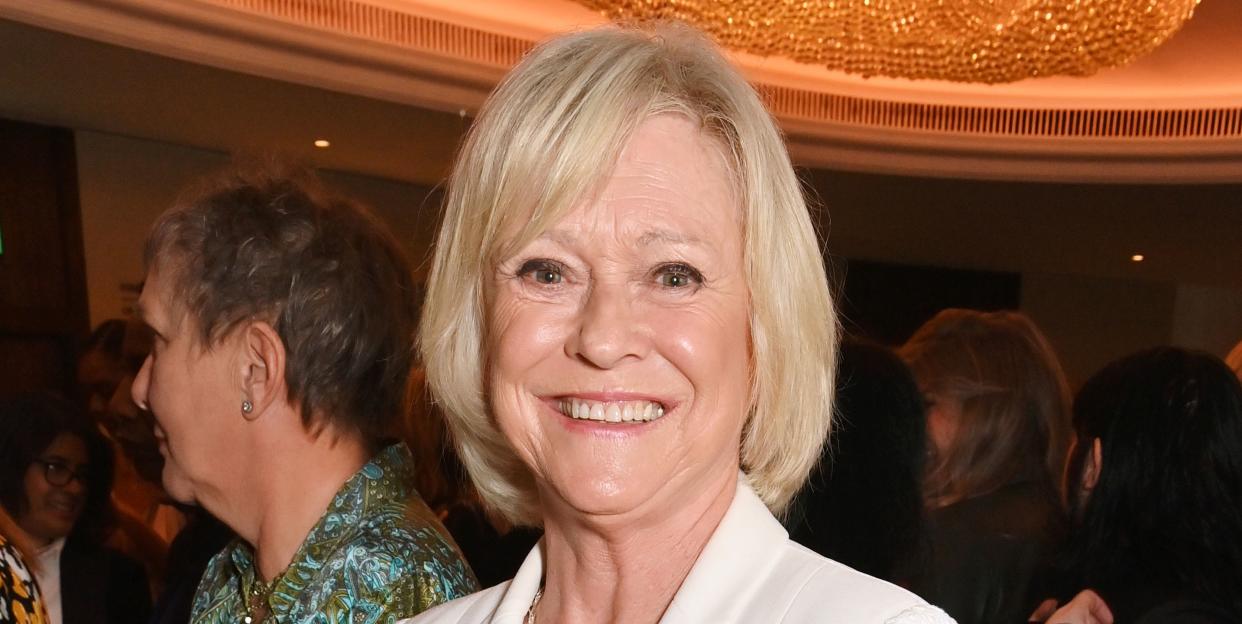 sue barker