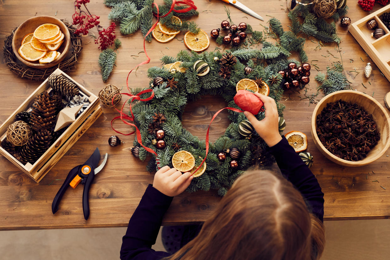 DIY Christmas wreath making. (Getty Images)