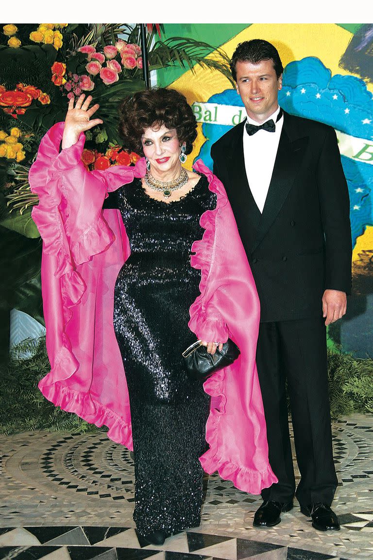 Gina Lollobrigida y Javier Rigau en Mónaco 2005