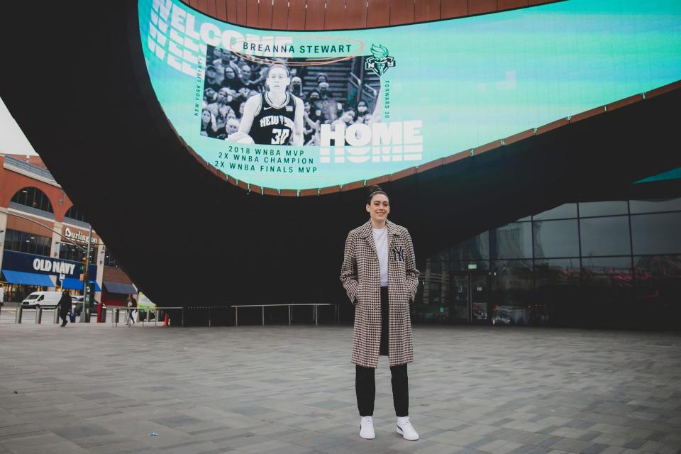 Breanna Stewart arrives at the Barclays Center after signing with the New York Liberty.