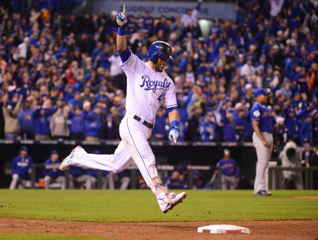 MLB Rumors: Alex Gordon resigns with Royals - Sports Illustrated