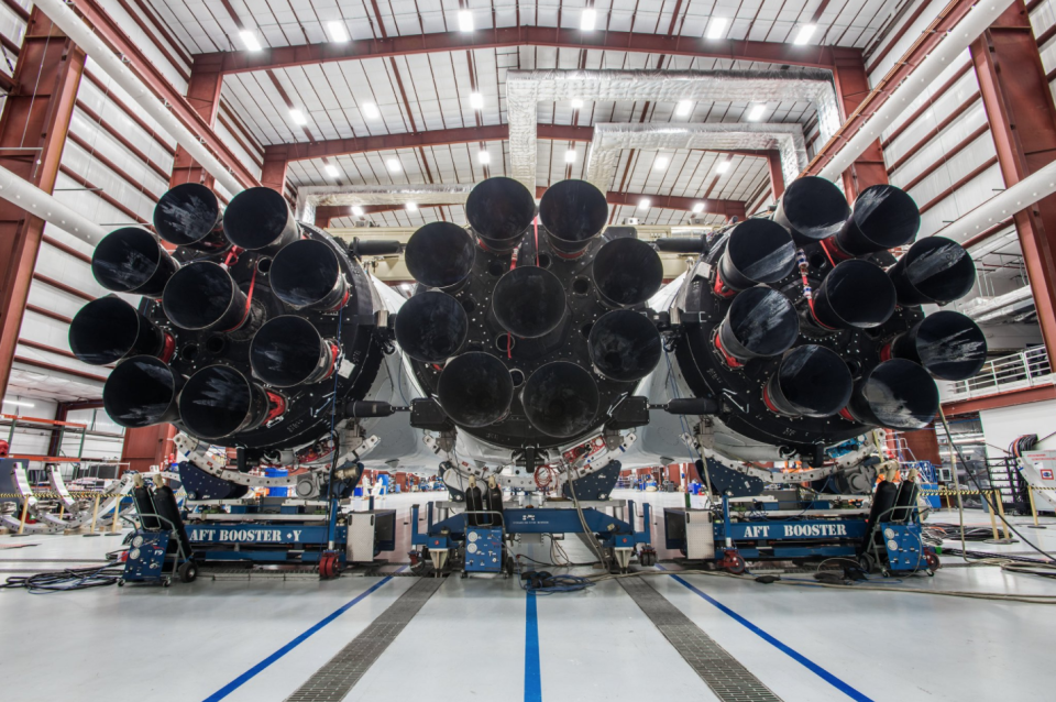 SpaceX Falcon Heavy Static Test