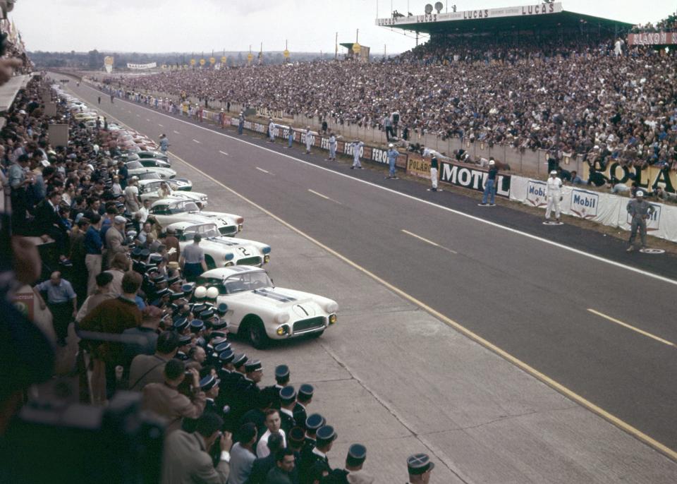 1960 Corvette at Le Mans DN248 0021