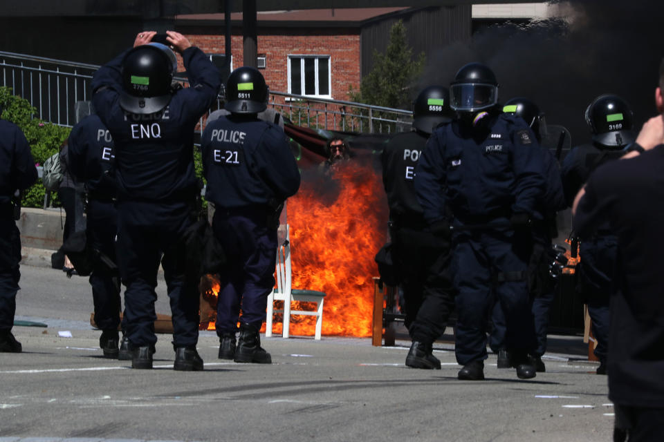 <p>Riot police confront protesters during the G7 Summit in Quebec City, Quebec, Canada, June 8, 2018. (Photo: Jonathan Ernst/Reuters) </p>