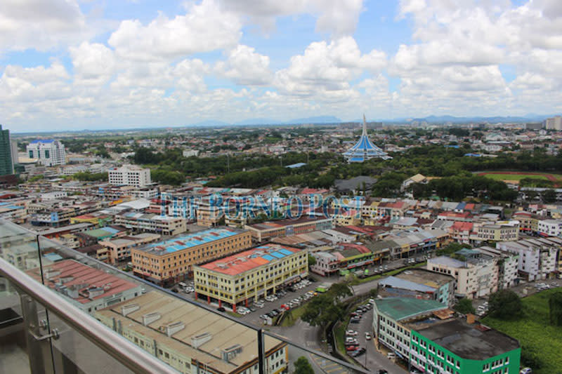 The SDMC said Kuching district is now being categorised as yellow zone from orange, after registering 18 Covid-19 cases of local transmissions over the past 14 days. — Borneo Post pic