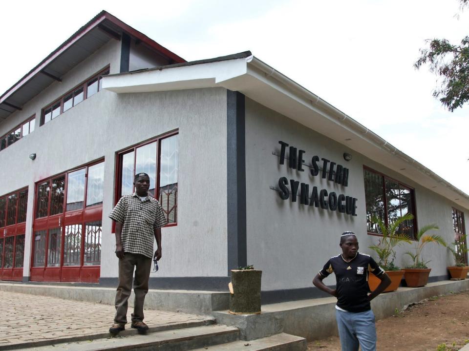 synagogue uganda jews