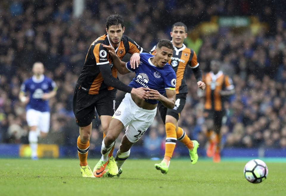 <p>Everton’s Dominic Calvert-Lewin, right, and Hull City’s Andrea Ranocchia battle for the ball </p>