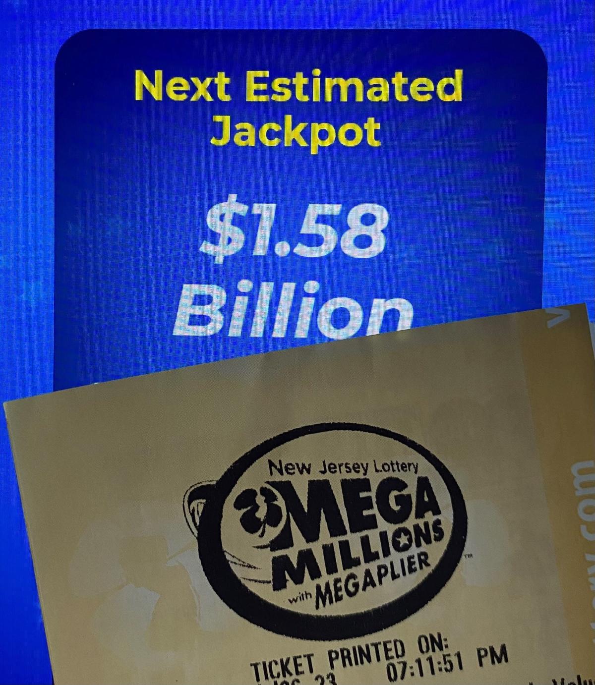 How big is the 1.6B winning Mega Millions ticket in Neptune Beach