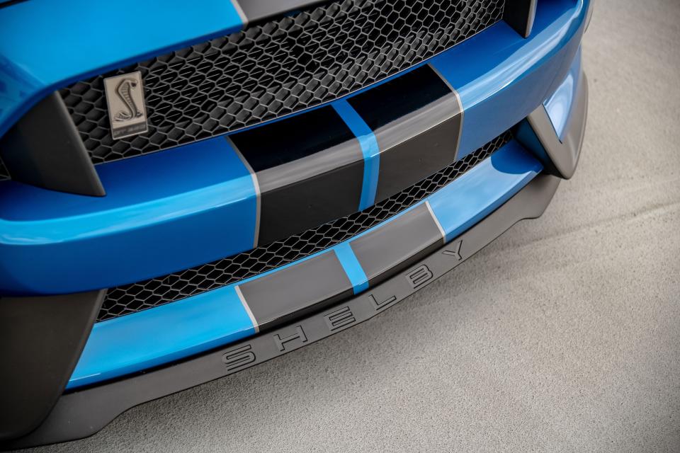 Photos of the 2019 Ford Mustang Shelby GT350