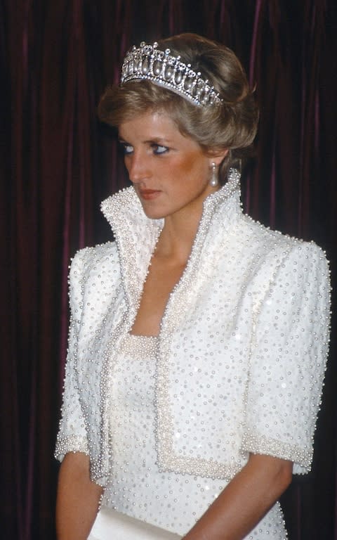 princess diana elvis look lover's knot tiara - Credit: Anwar Hussein/Getty Images