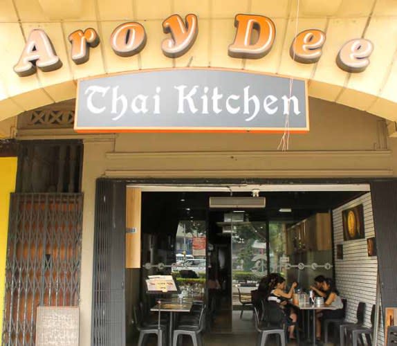 cheap good thai restaurants singapore aroy dee