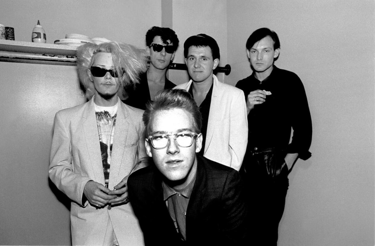 Modern English in 1983. Counter clockwise from left: guitarist Gary McDowell, singer Robbie Grey, keyboard player Stephen Walker, drummer Richard Brown, and bassist Michael Conroy. (Credit: Paul Natkin/Getty Images)