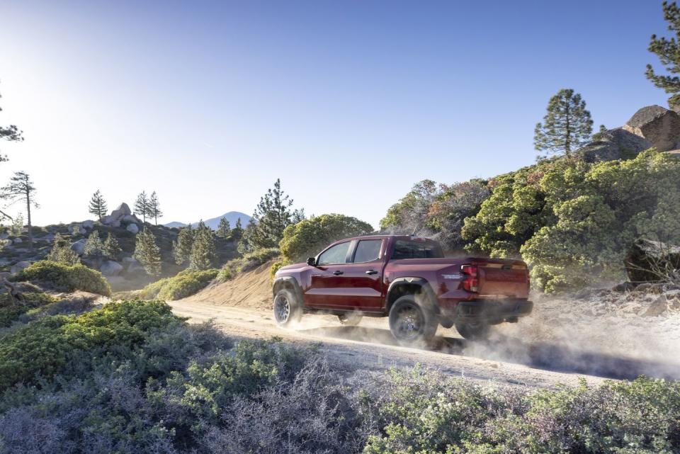 2023 chevrolet colorado