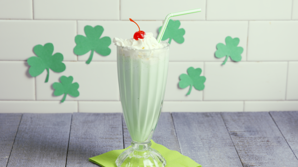 Copycat McDonald's Shamrock Shake