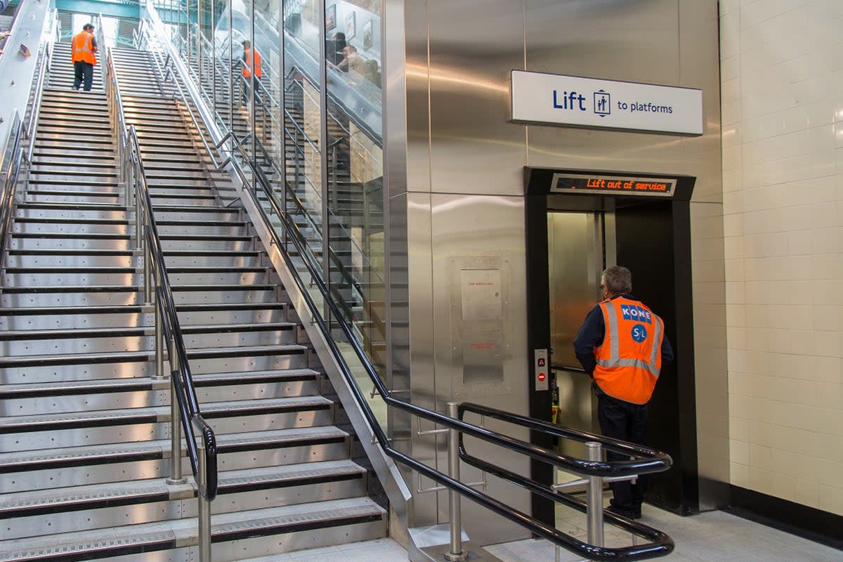 92 of London’s 272 Tube stations have step-free access, including 24 that have been upgraded since 2016 (Transport for London)