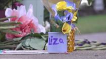 PHOTO: Flowers and candles are set in memory of 34-year-old Eliza Fletcher, who was abducted Sept. 6, 2022, near the University of Memphis in Memphis, Tenn. (ABC News)