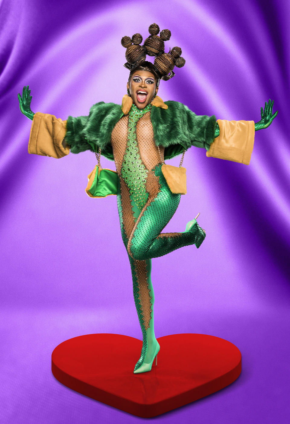 Miss Naomi Carter in RuPaul's Drag Race Uk S5 (BBC)