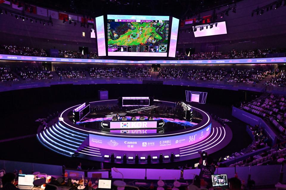 Team China R and team South Korea compete during the League of Legends Semifinal of Esports between China and South Korea at the 19th Asian Games in Hangzhou, east China's Zhejiang Province, Sept. 28, 2023. 