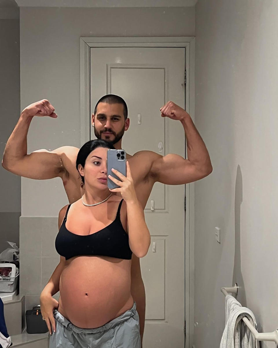 Pregnant Martha Kalifatidis and Michael Brunelli