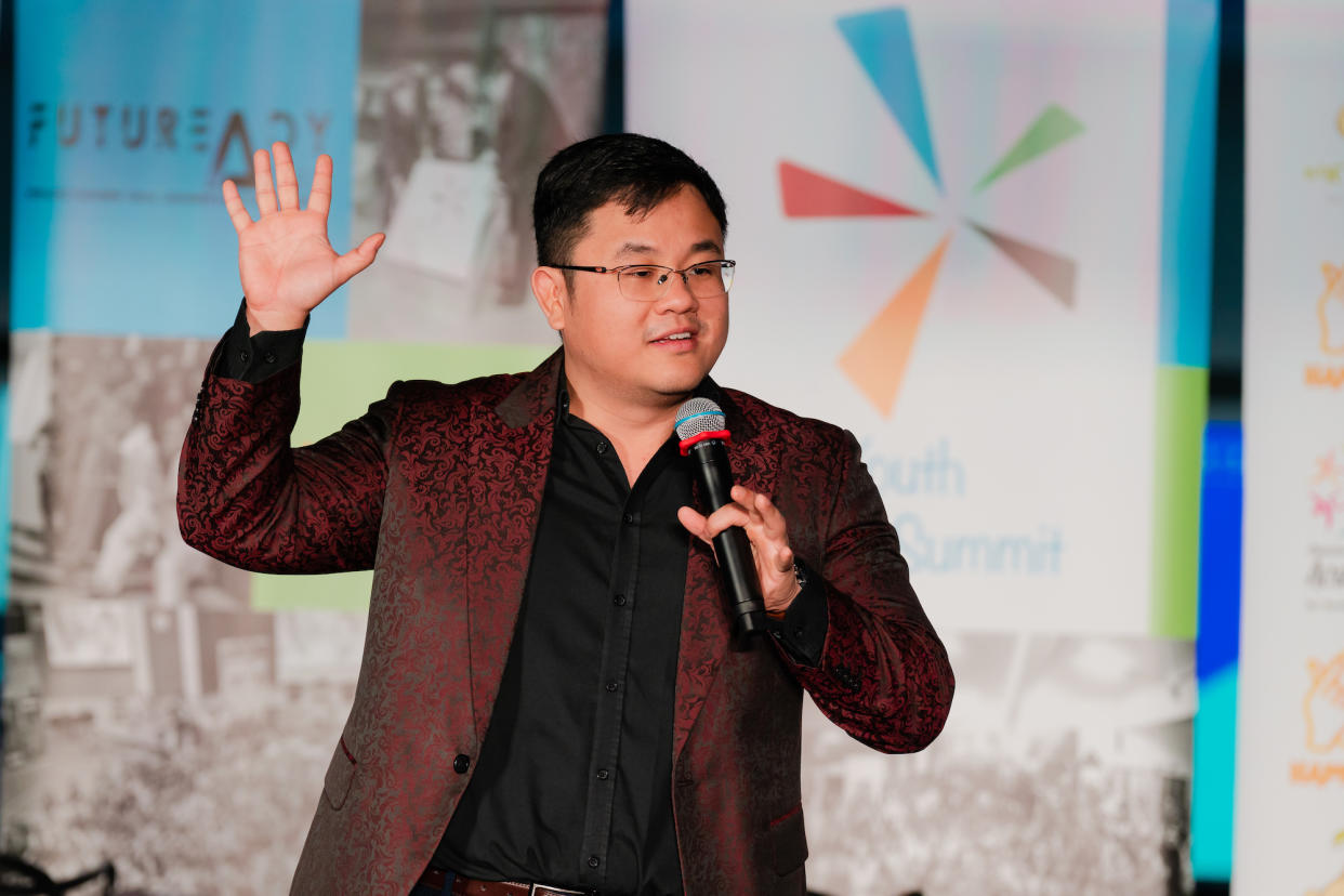 Doctor-turned-comedian Jason Leong at the Global Youth Leaders' Summit in Singapore. (PHOTO: GYLS)